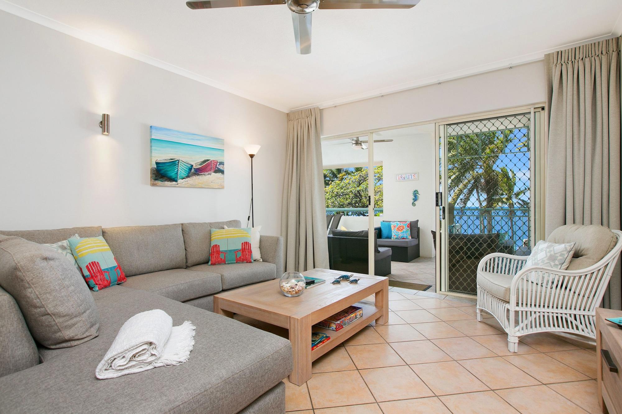 Trinity Waters Boutique Beachfront Trinity Beach Exterior foto
